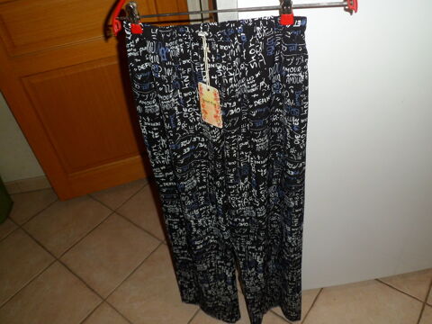 
pantalon palazo
taille s/m et 1 l xl
marque sweet miss
7 Saint-Chron (91)