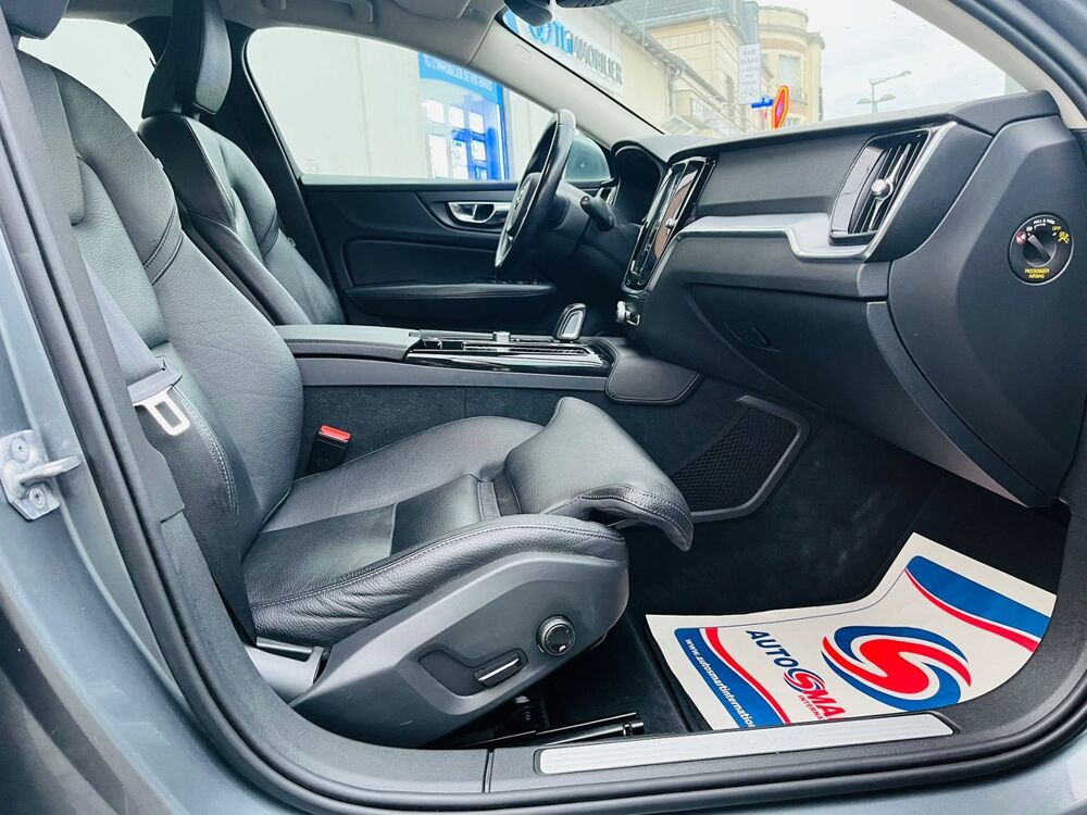 V60 T8 Inscription Luxe - 2.0 T Bva8 396cv - Plug in Hybride 50k 2019 occasion 78800 Houilles