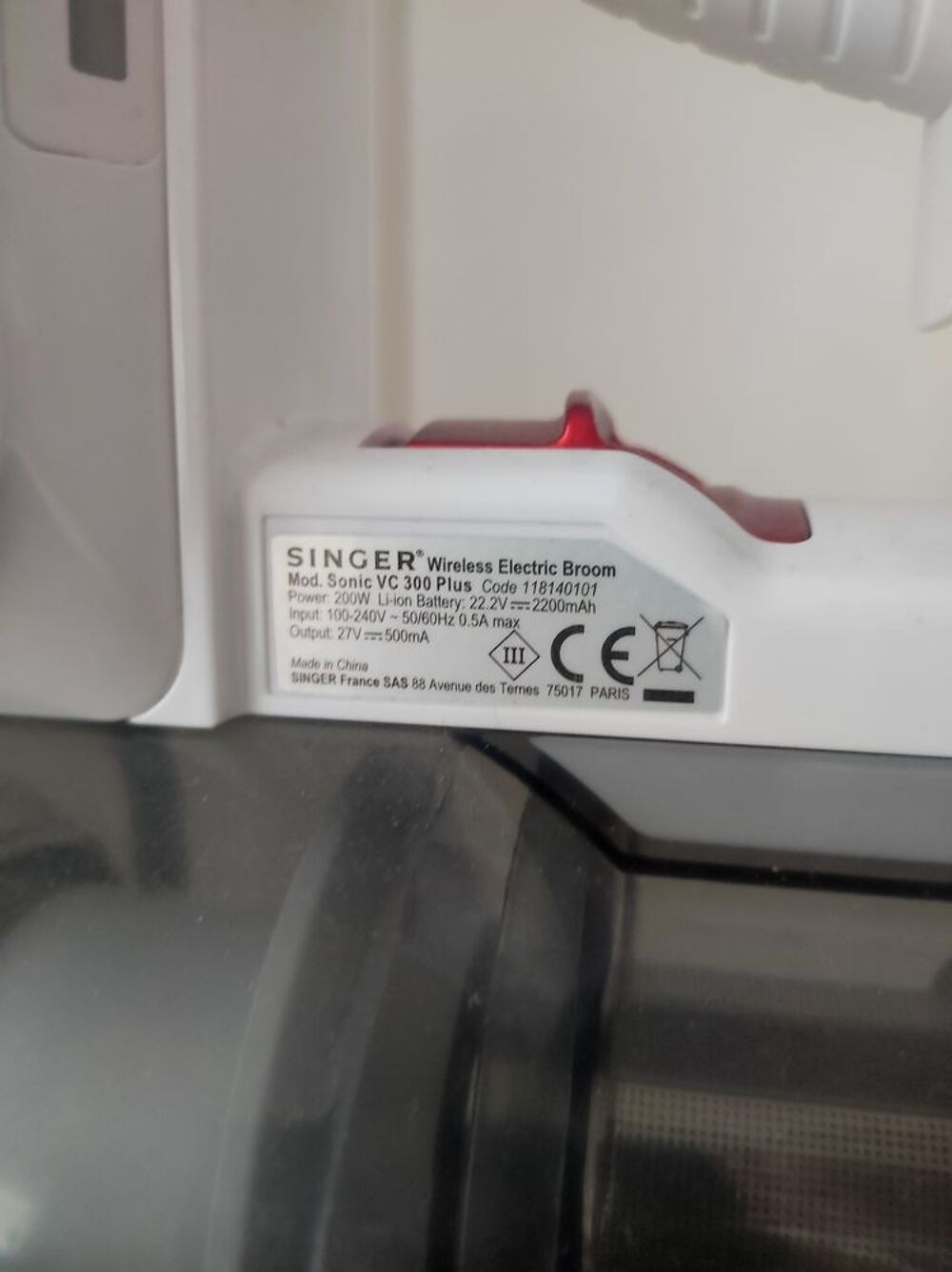 Aspirateur balai singer Electroménager