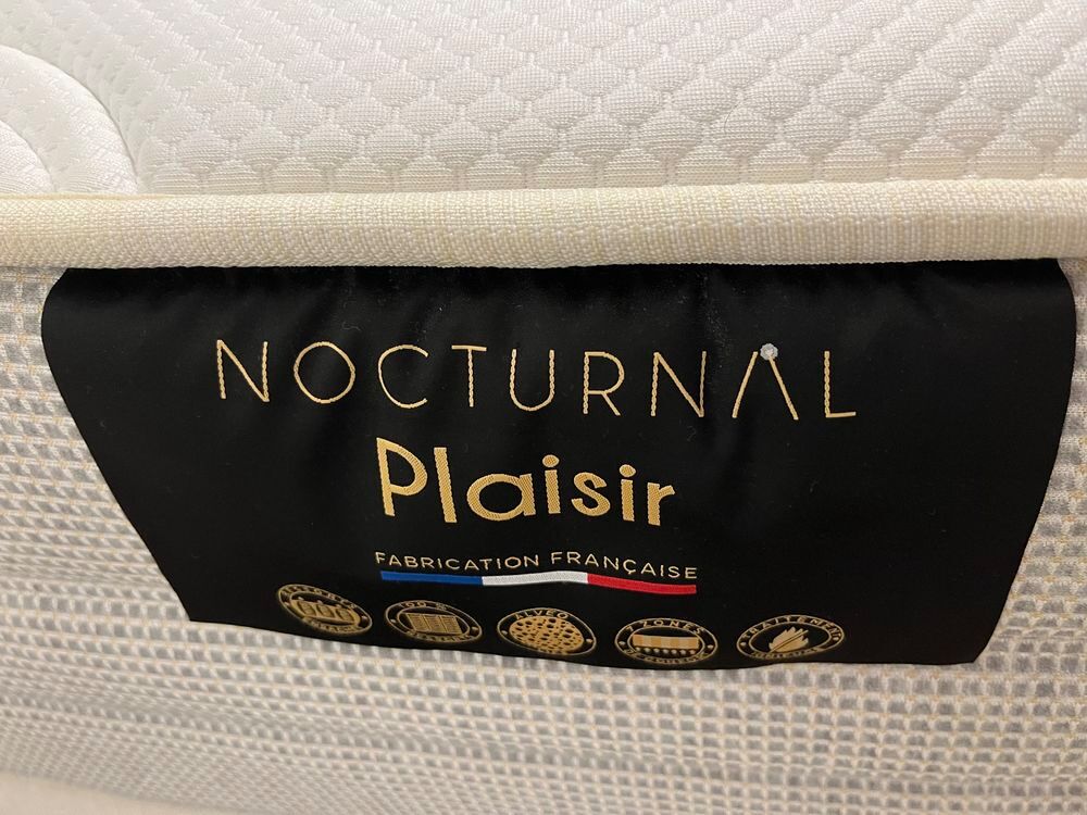 Matelas Nocturnal Plaisir 160*200 + sommier tapissier Bultex Meubles