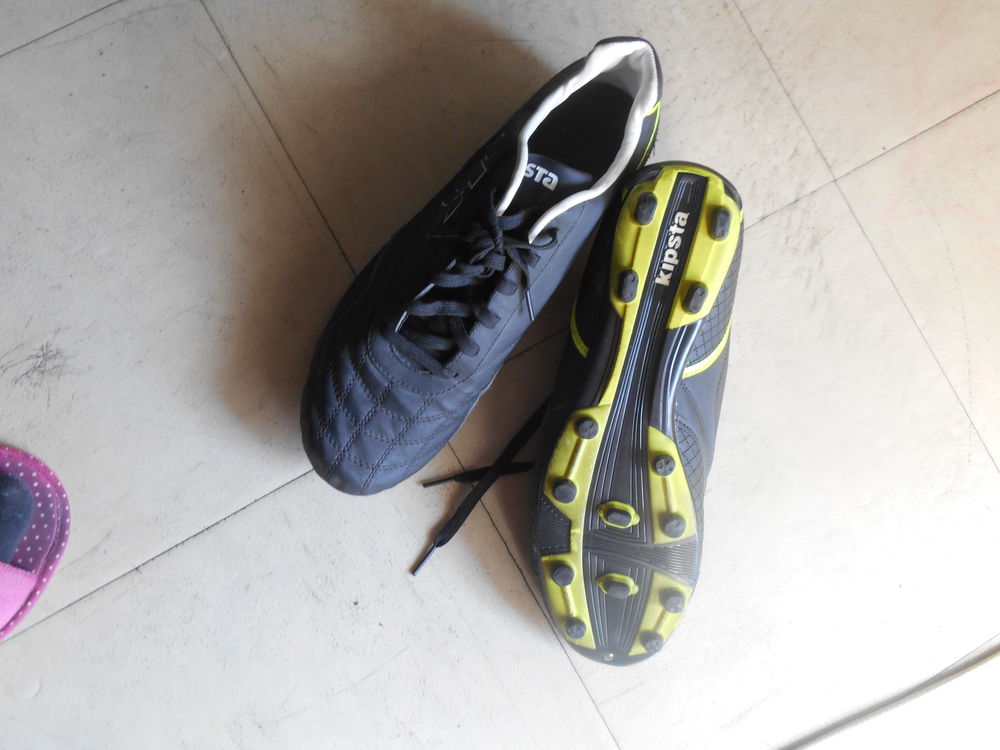 CHAUSSURES POUR RUGBY Sports