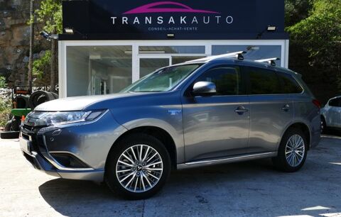 Mitsubishi Outlander 2.0I 200 PHEV Hybride rechargeable Essence Intense 2018 occasion La Ciotat 13600