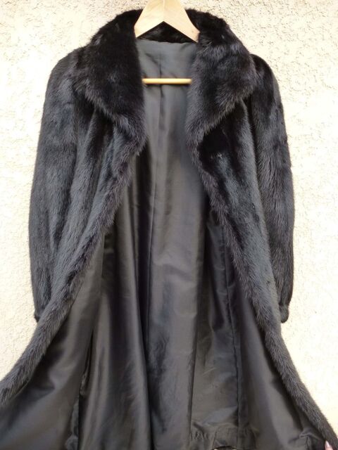 Superbe manteau de vison noir jamais port� 800 P�rols (34)
