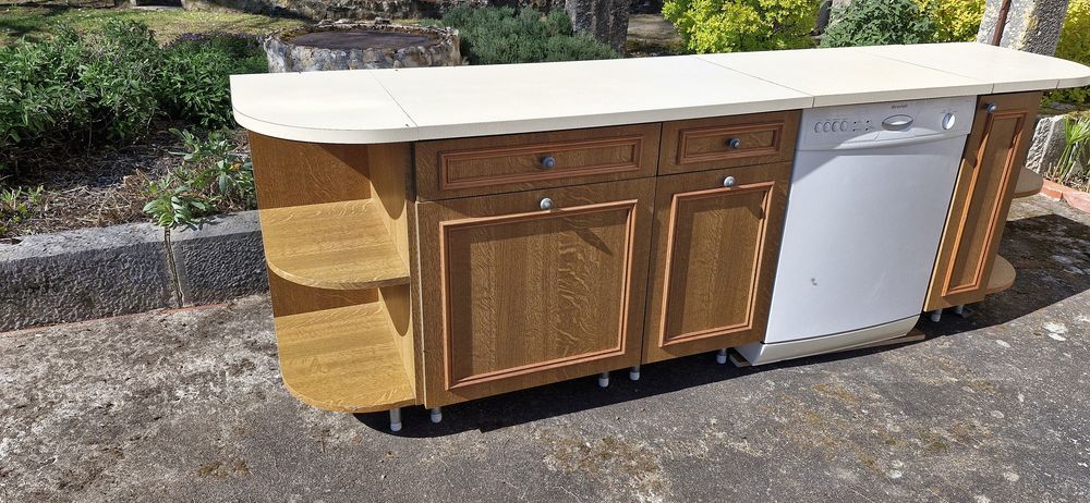 5 meubles bas de cuisine en bois avec lave vaisselle
Meubles