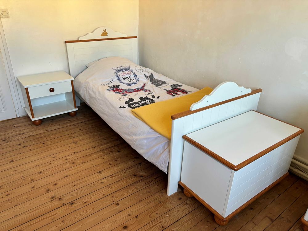Ensemble complet 5 meubles chambre enfant marque EGUIZIER Mobilier enfants