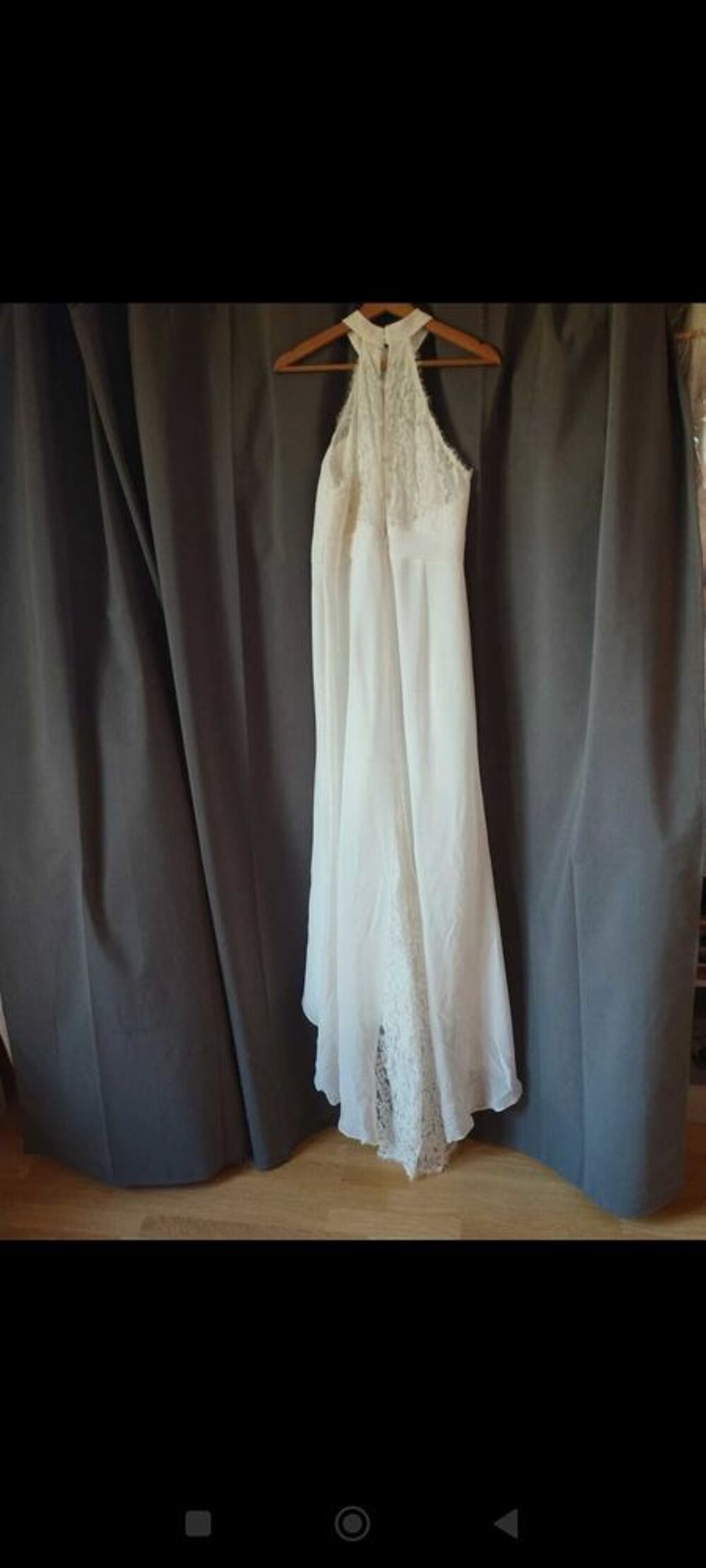 Robe de mari&eacute;e neuve Vêtements