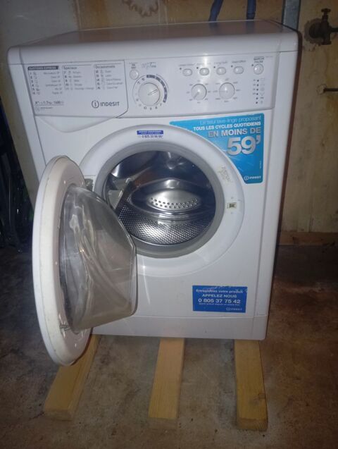 Machine a laver INDESIT  7 kilos 195 Sourdeval (50)