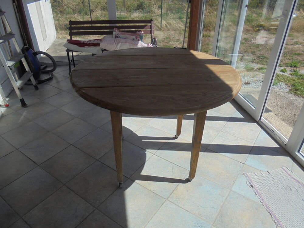 table ronde pliante Meubles