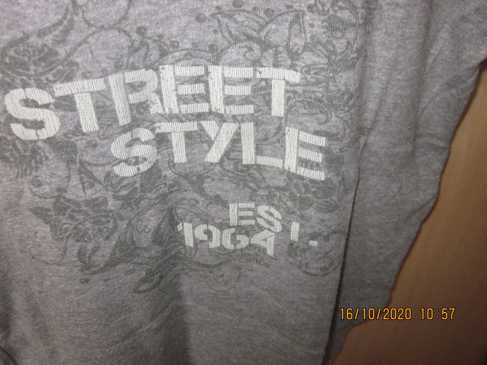 tee-shirt femme taille XS (34/36) Vêtements