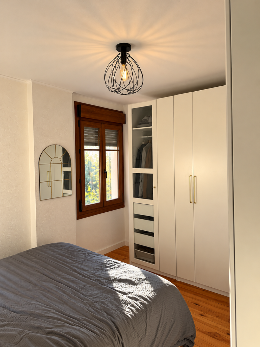 Location Appartement Grilly - T3 appartement 80m2, balcon sud, garage + Grilly