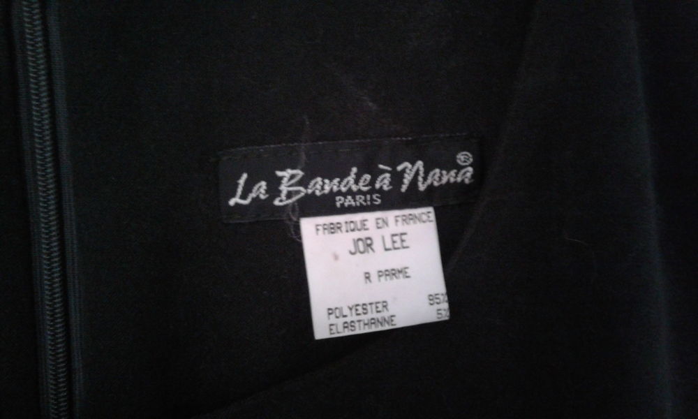 Robe droite "la bande &agrave; Nana" Taille 4 Vêtements