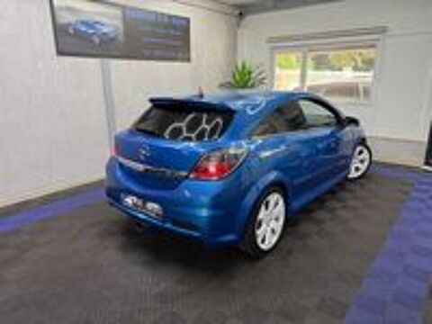 Astra GTC 2.0 T - 240 OPC 2006 occasion 69120 Vaulx-en-Velin