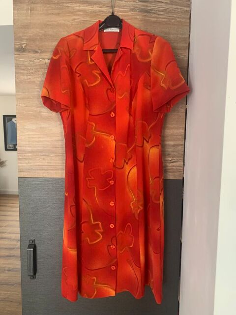 Robe d' été femme     Paul Mausner    18 Saleilles (66)