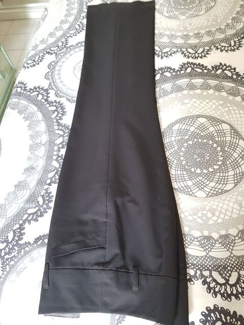 Pantalon habill, noir, T36 de la marque ETAM 10 Voisins-le-Bretonneux (78)