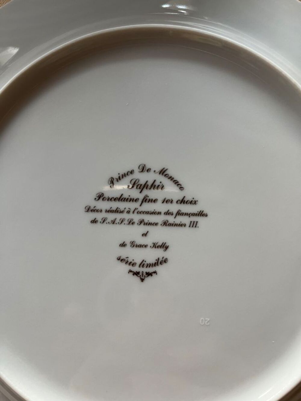 Service de table en porcelaine fine Cuisine