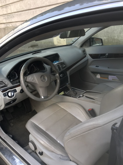 Mercedes classe e Coup&eacute; 250 CDI BlueEfficiency