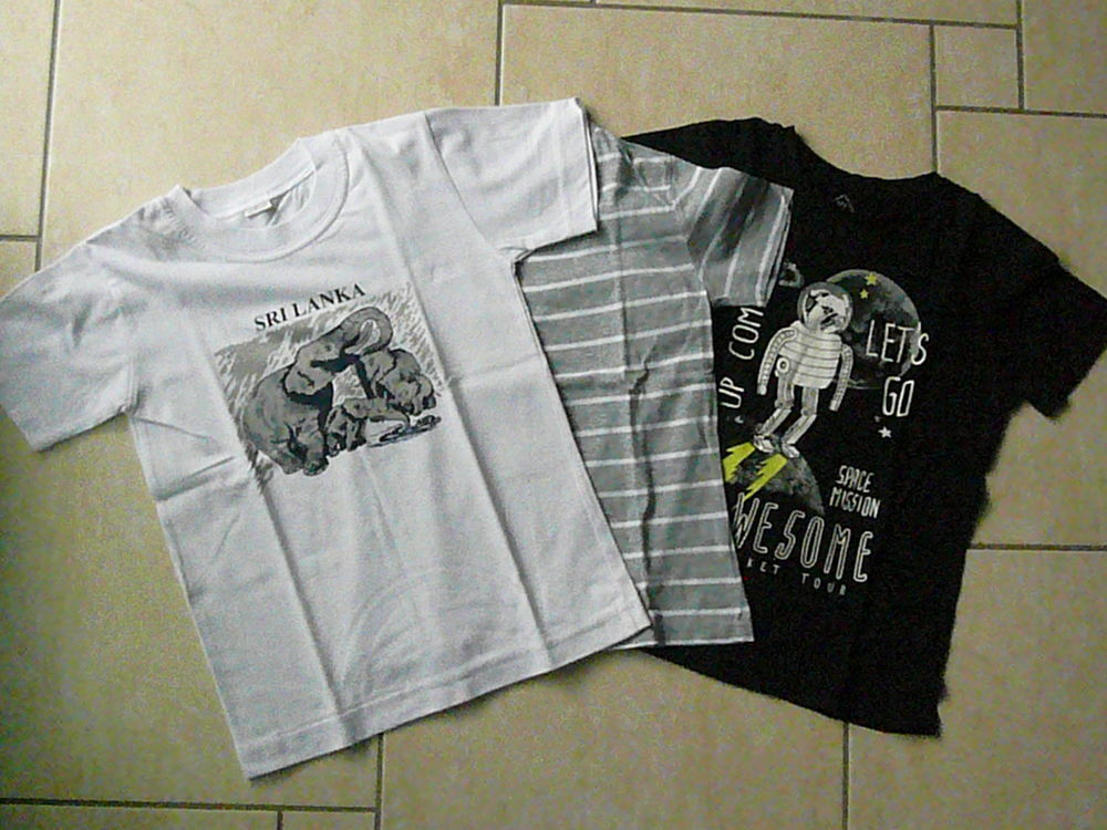 Lot de 3 tee-shirts 8 ans (n&deg;39) Vtements enfants