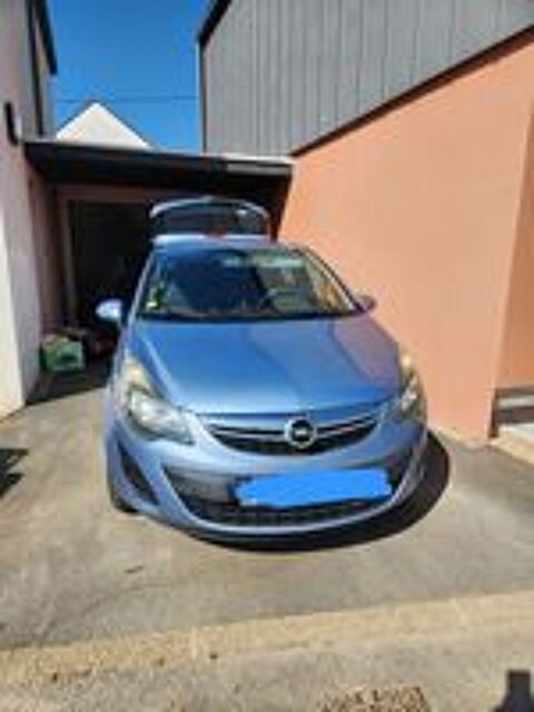Corsa 1.2 - 85 ch Twinport Graphite 2014 occasion 56520 Guidel