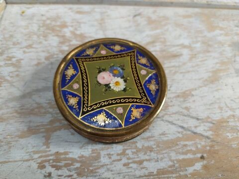 Boite � Drag�e D�cor Fleurs Peint Fix� Sous-Verre XIX�me  60 Loches (37)