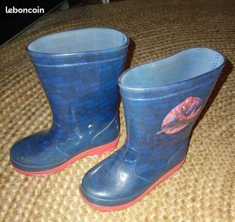 bottes spidermann - taille 25 5 Beauchamp (95)