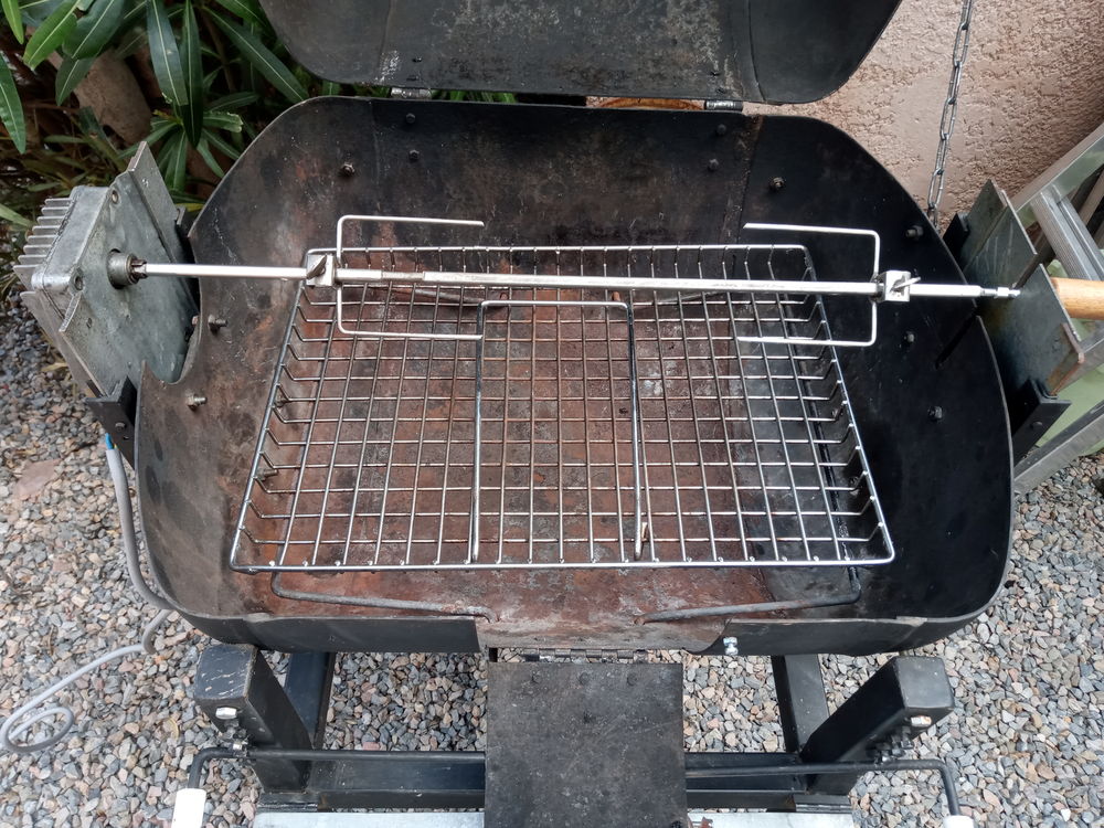 Barbecue fabrication artisanale Danielle89 Jardin
