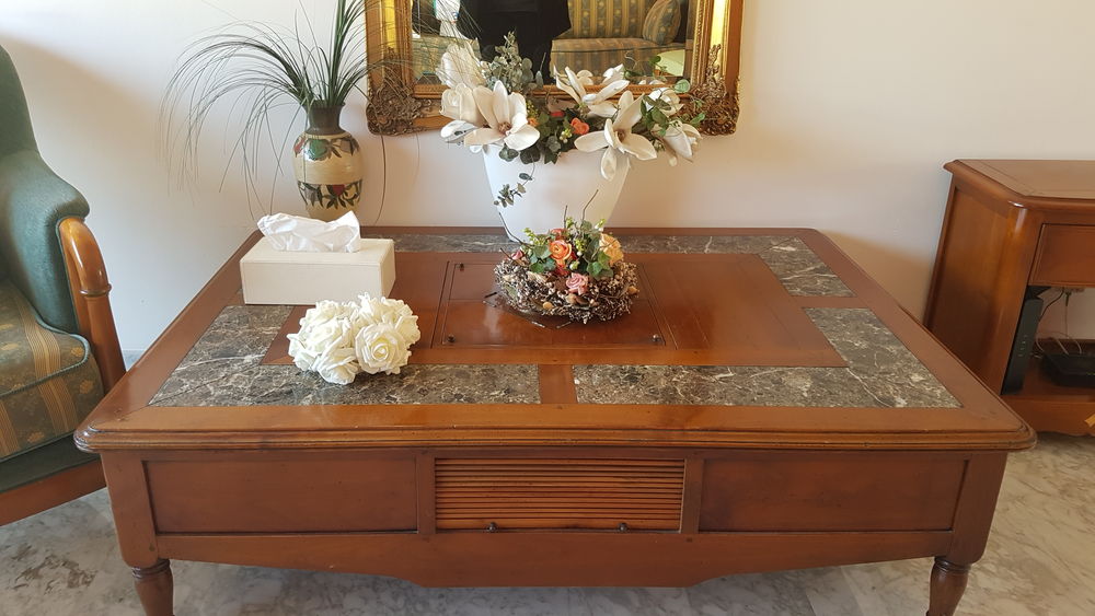 Table basse merisier et marbre style anglais Meubles