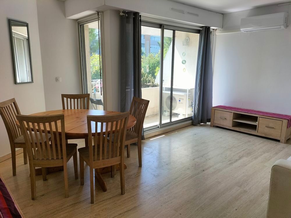 Location Appartement Beau F3 meublé de 63m², 873€ cc. MONTPELLIER Montpellier