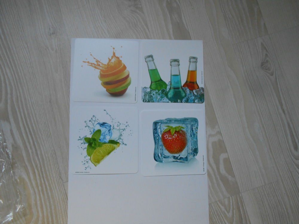 4 sous-verre divers motifs neufs Cuisine