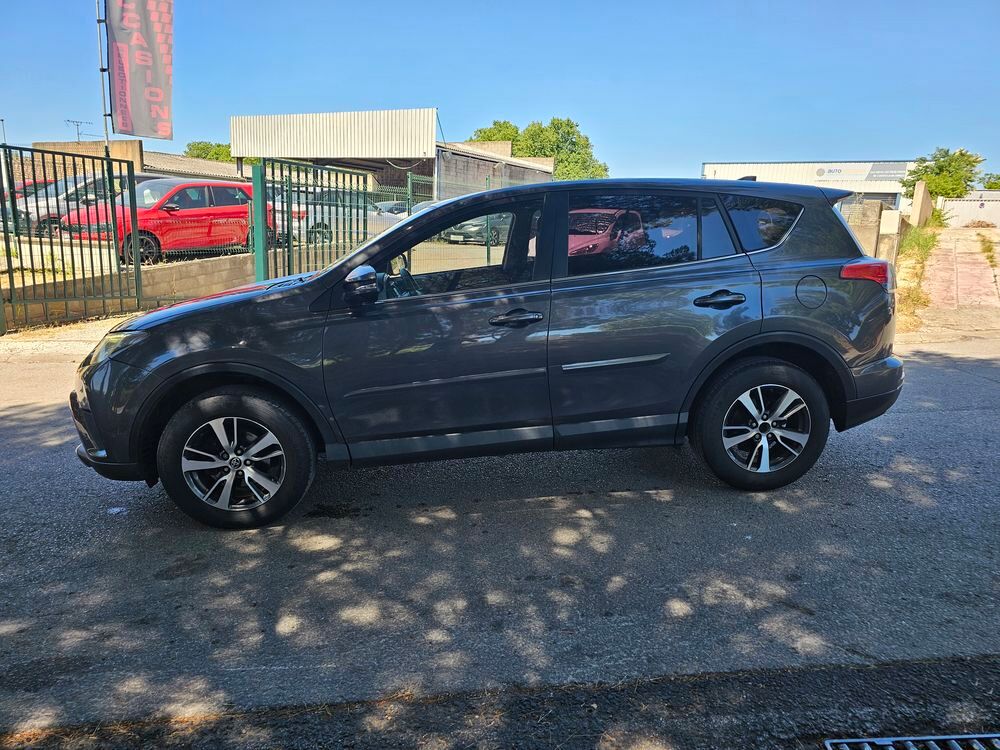 RAV 4 RAV4 143 D-4D 2WD Lounge 2016 occasion 34690 Fabr&egrave;gues