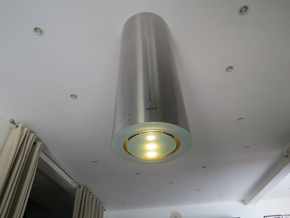 hotte de cuisine CATA mod&egrave;le C Electroménager