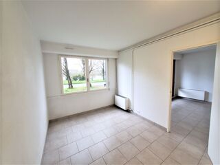  Appartement à louer 1 pièce 39 m²