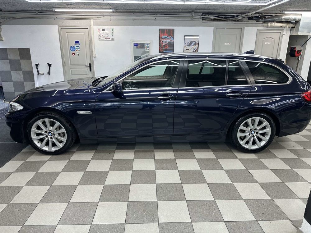 S&eacute;rie 5 Touring 530d 258ch 149g Luxe A 2013 occasion 06600 Antibes