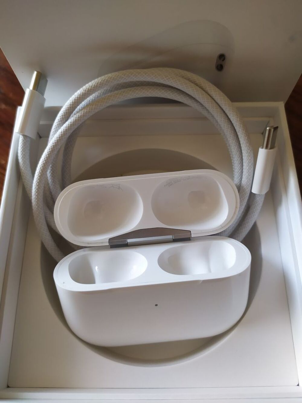 Boitier chargeur Airpod Téléphones et tablettes
