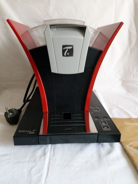 Machine  th Spcial T Nestl 15 Savigny-sur-Orge (91)