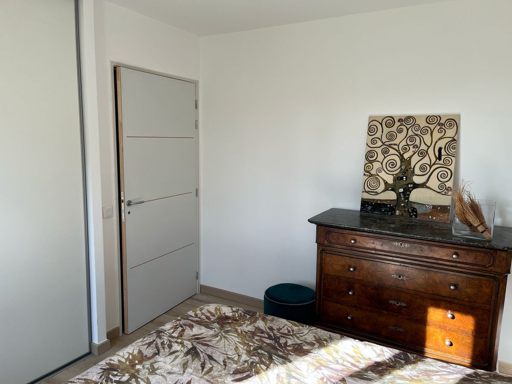   VILLA NEUVE PLEIN PIED -TOUT CONFORT- QUARTIER CALME 6/8PERS Vacances  / Offres de location 