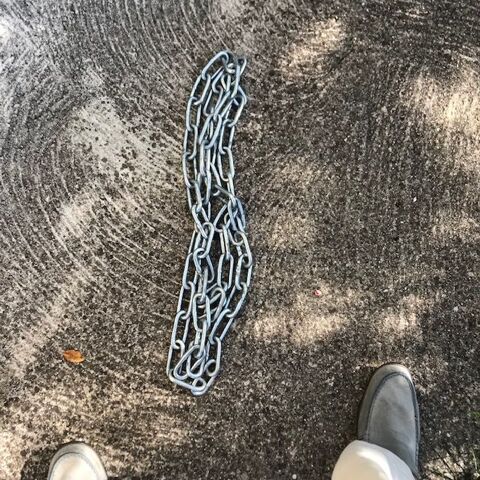 chaine en metal gros anneaux 0 Riom (63)