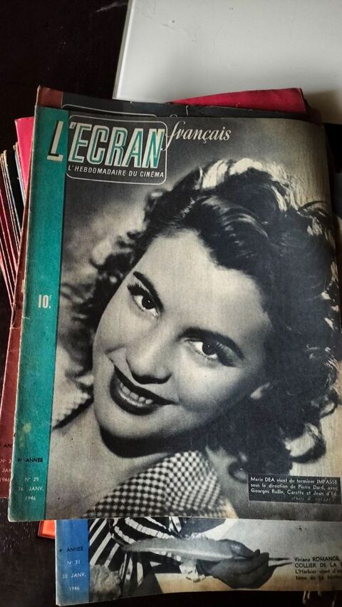 Magazines anciens ' l'cran franais   de 1945  1947. 30 Le Plessis-Bouchard (95)