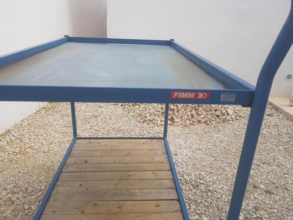 Chariot de service Bricolage