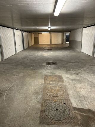  Parking / Garage � louer 13 m�