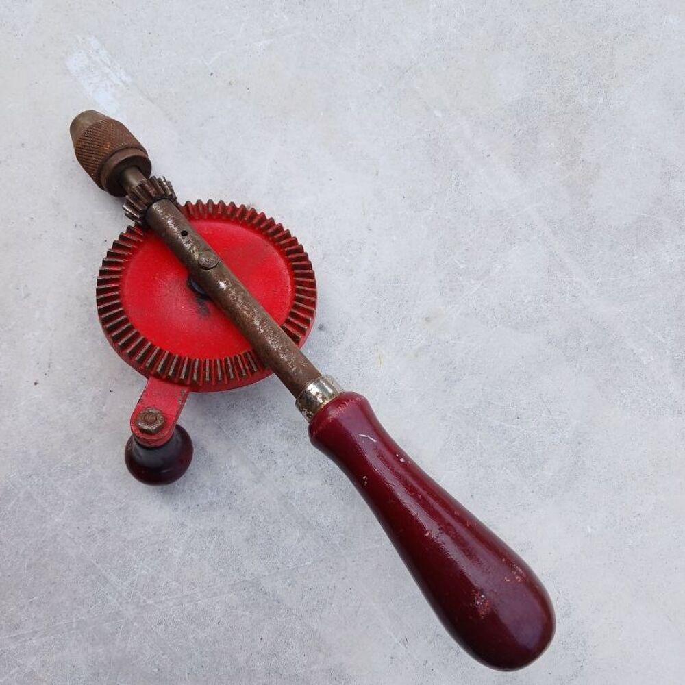 perceuse &agrave; main Bricolage