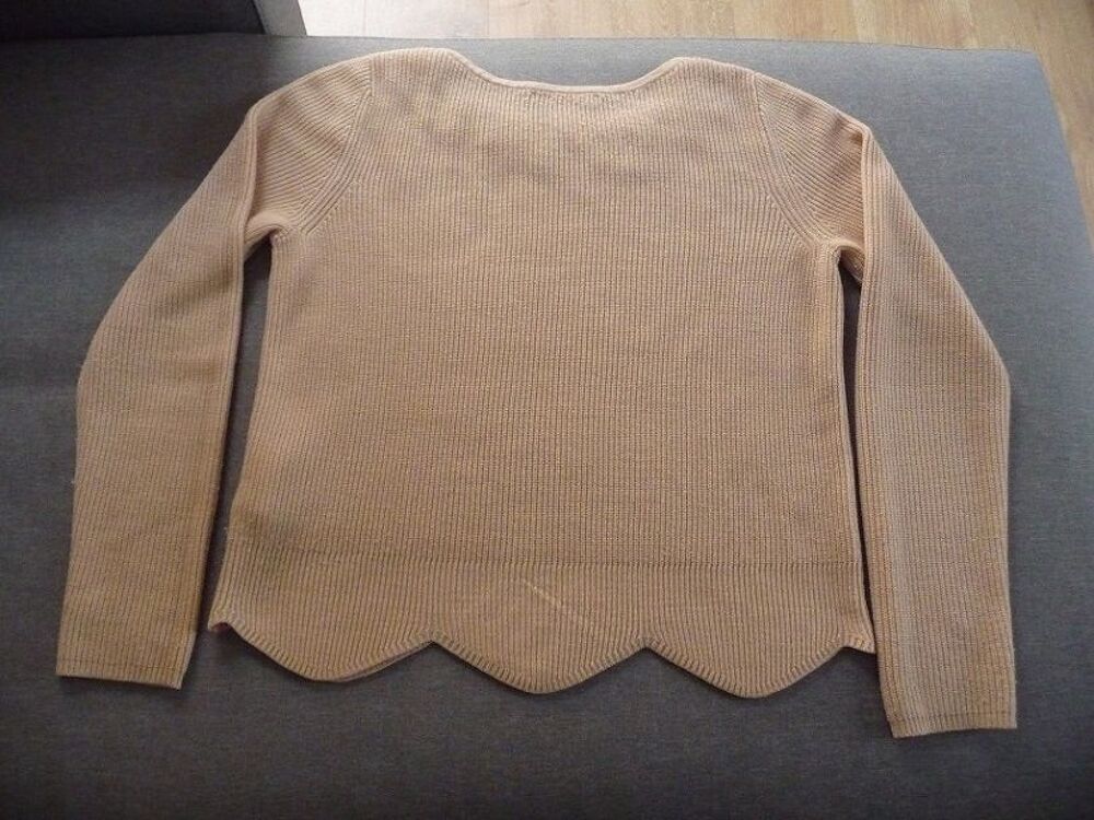 Pull saumon avec strass taille 36-38 Vêtements