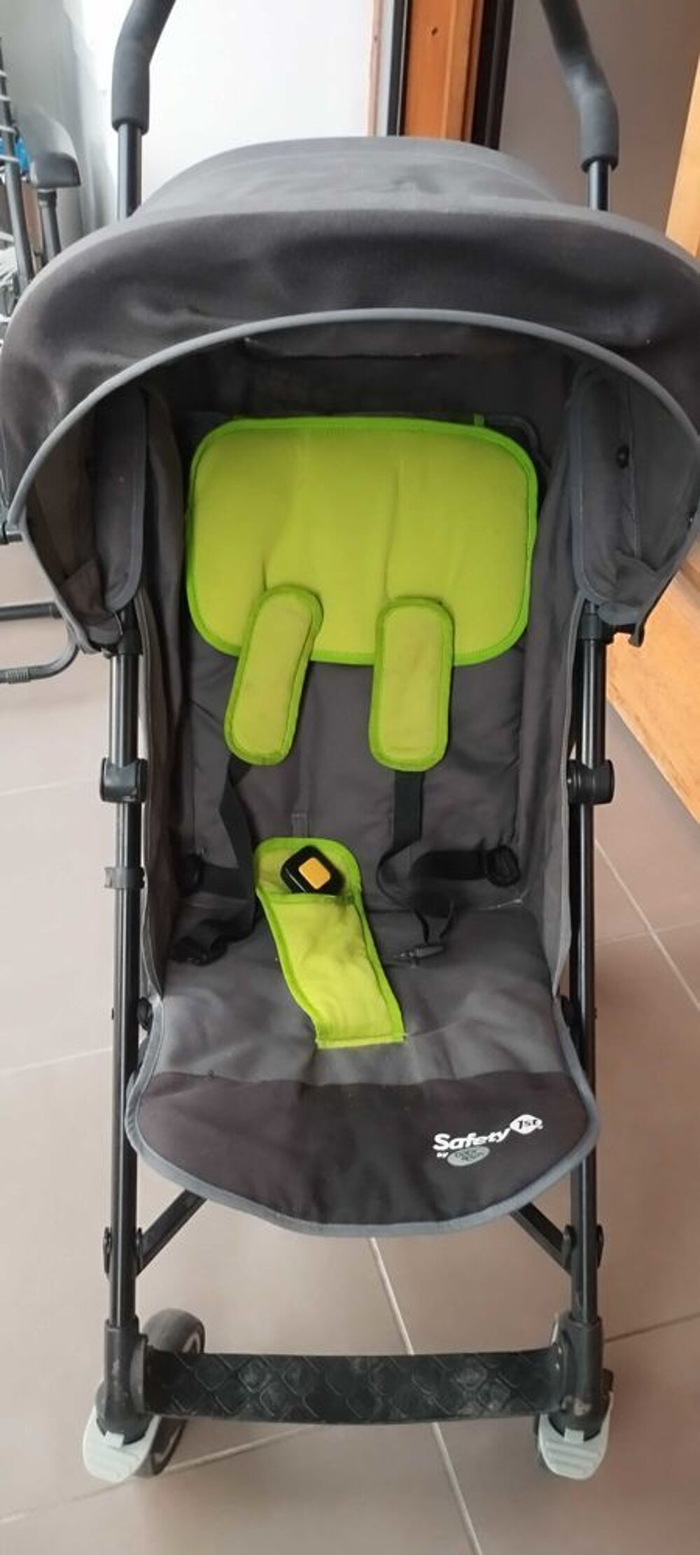 poussette canne Puériculture