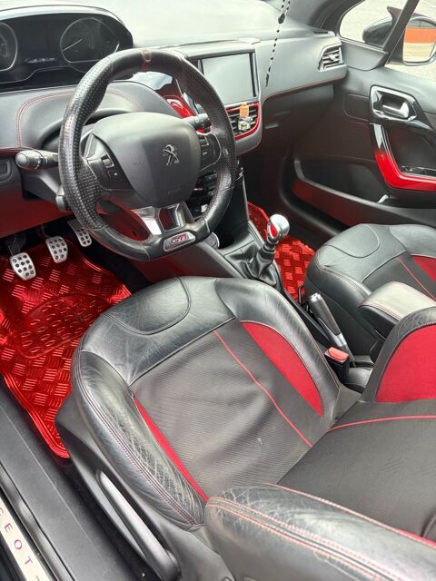 Peugeot 208 GTI phase 1