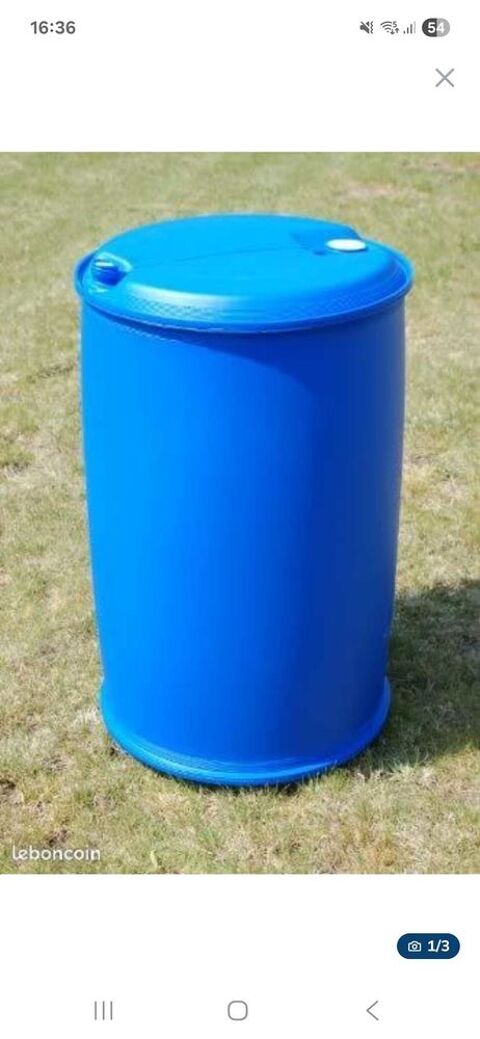 Bidon de 220 litres pour rserve d'eau de pluie . 20 Athe-sur-Cher (37)