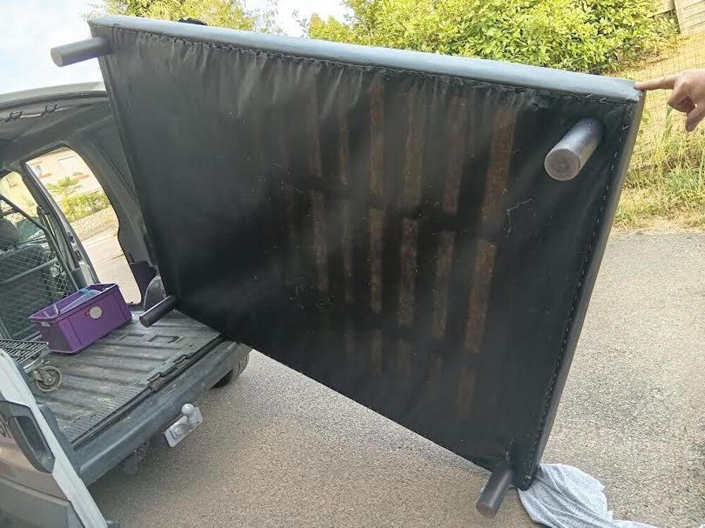 SOMMIER TAPISSIER 140 X 190 Meubles