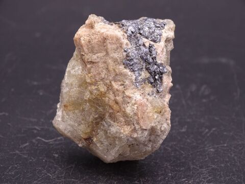 Molybd�nite & Quartz fum� Allemagne 42gr 44 x 36 x 29 mm 12 Moyenmoutier (88)