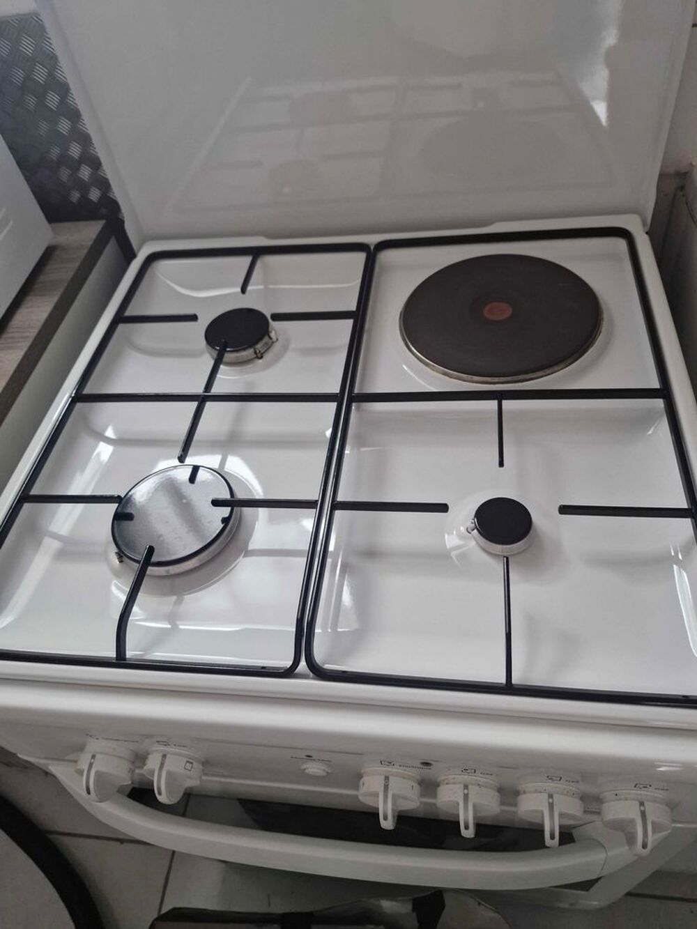 +gaziniere+casi+neuf Electroménager