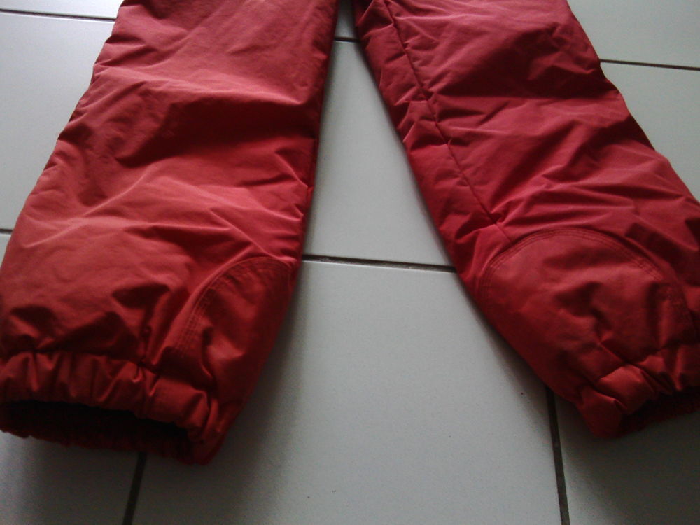 salopette ski 14/16ans ou 34/36 taille femme Sports