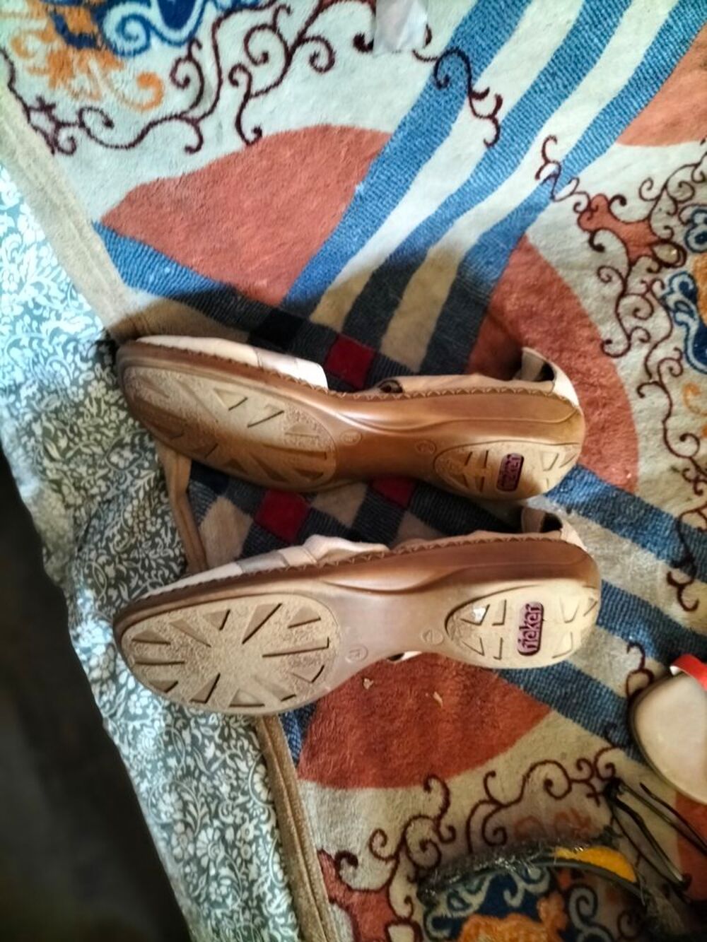 Ballerine babies cuir rieker pointure 41 tr&egrave;s bon &eacute;tat Chaussures