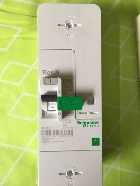 disjoncteur differentiel S -30/60A 60 Périgny (94)